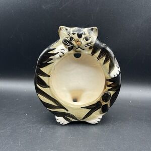Vintage Cat Picture Frame Round Ceramic Black & White Kitty Mann Japan 5" Feline